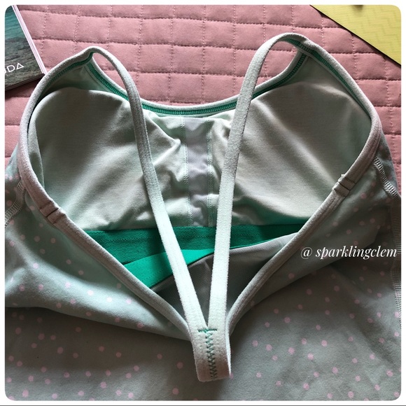 Lululemon Power Y Tank w. Built In Bra Polka Dot - Picture 5 of 8